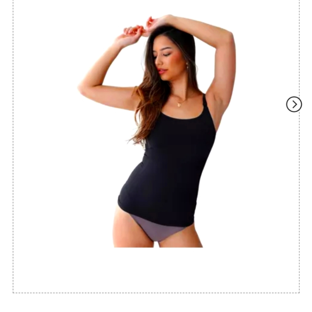 Small maternity/nursing black tank